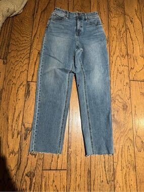 Volcom Women's Straight-Leg Jeans in Light Blue Wash. Size 24